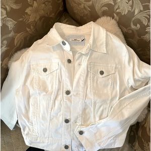 White denim Vineyard Vines crop jacket